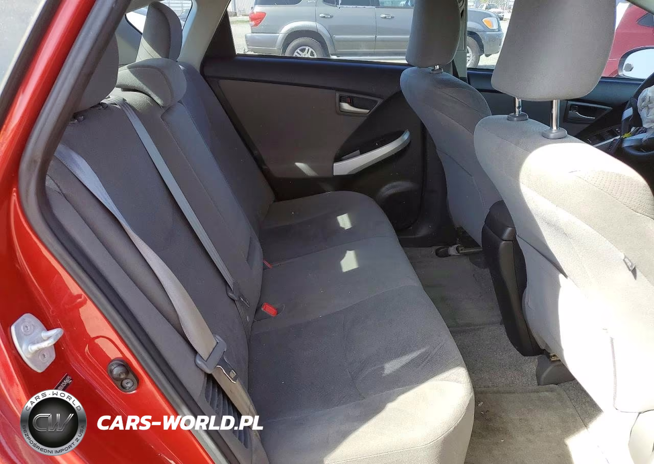 2012 Toyota Prius Three VIN:JTDKN3DU7C5456075 - 10