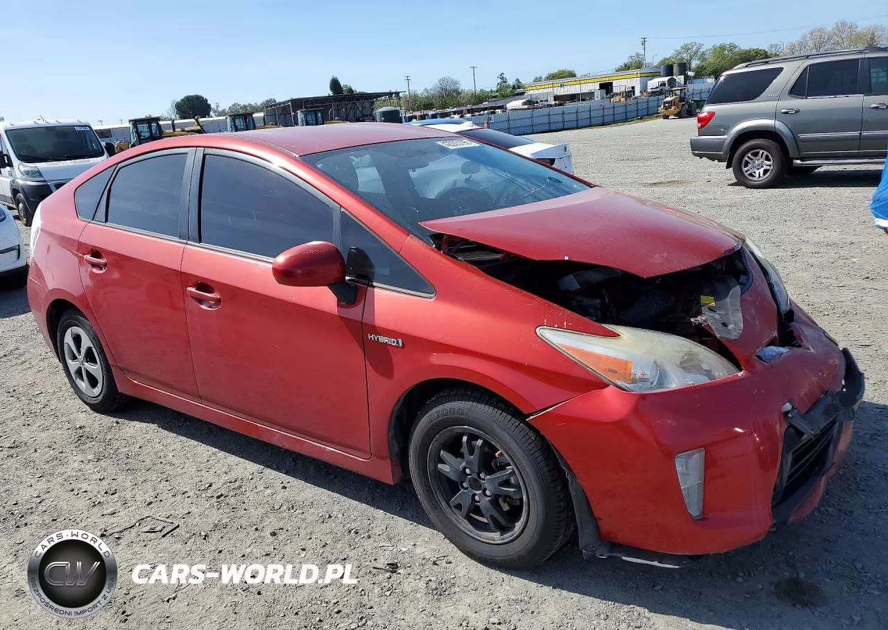 2012 Toyota Prius Three VIN:JTDKN3DU7C5456075 - 4