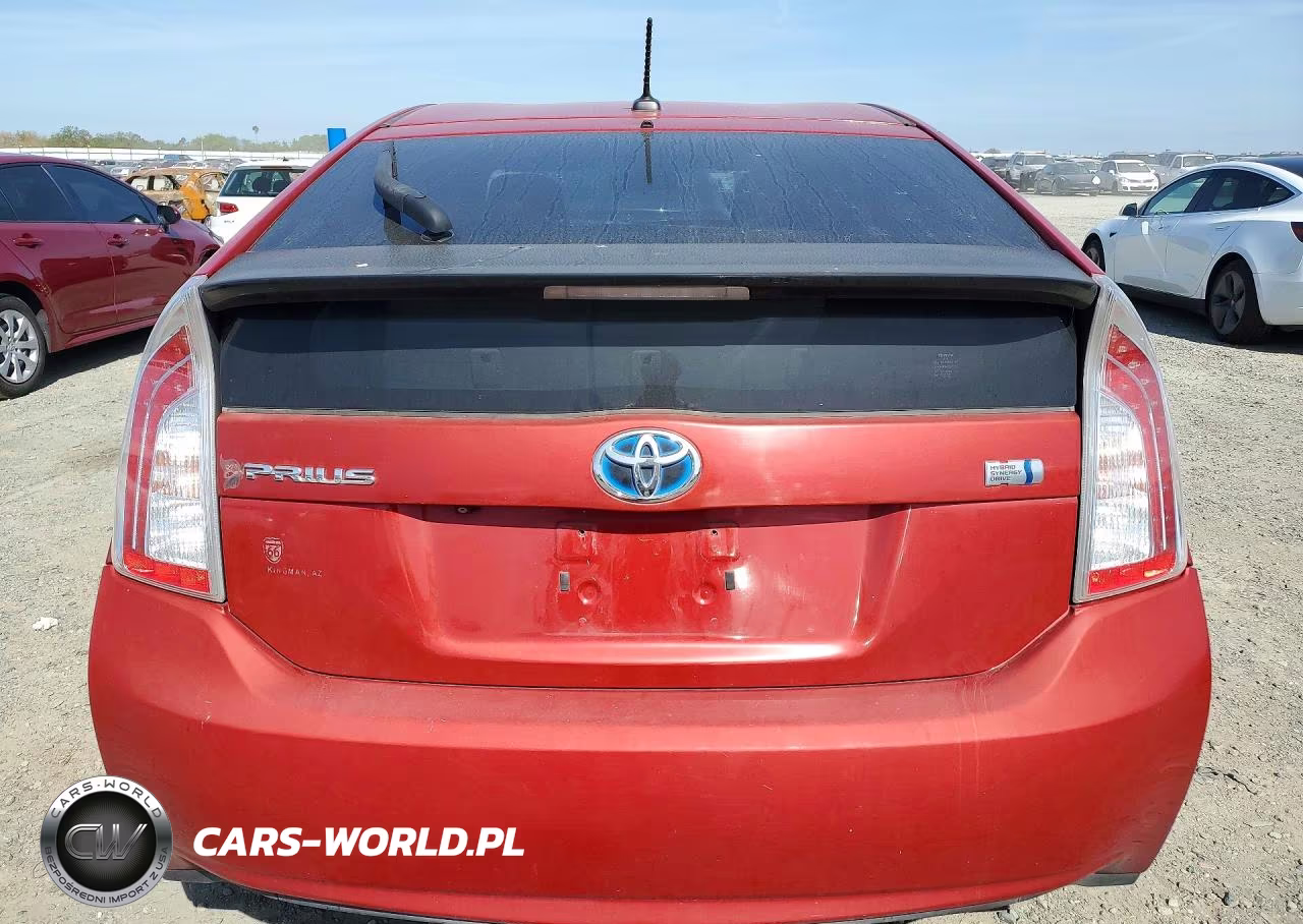 2012 Toyota Prius Three VIN:JTDKN3DU7C5456075 - 6