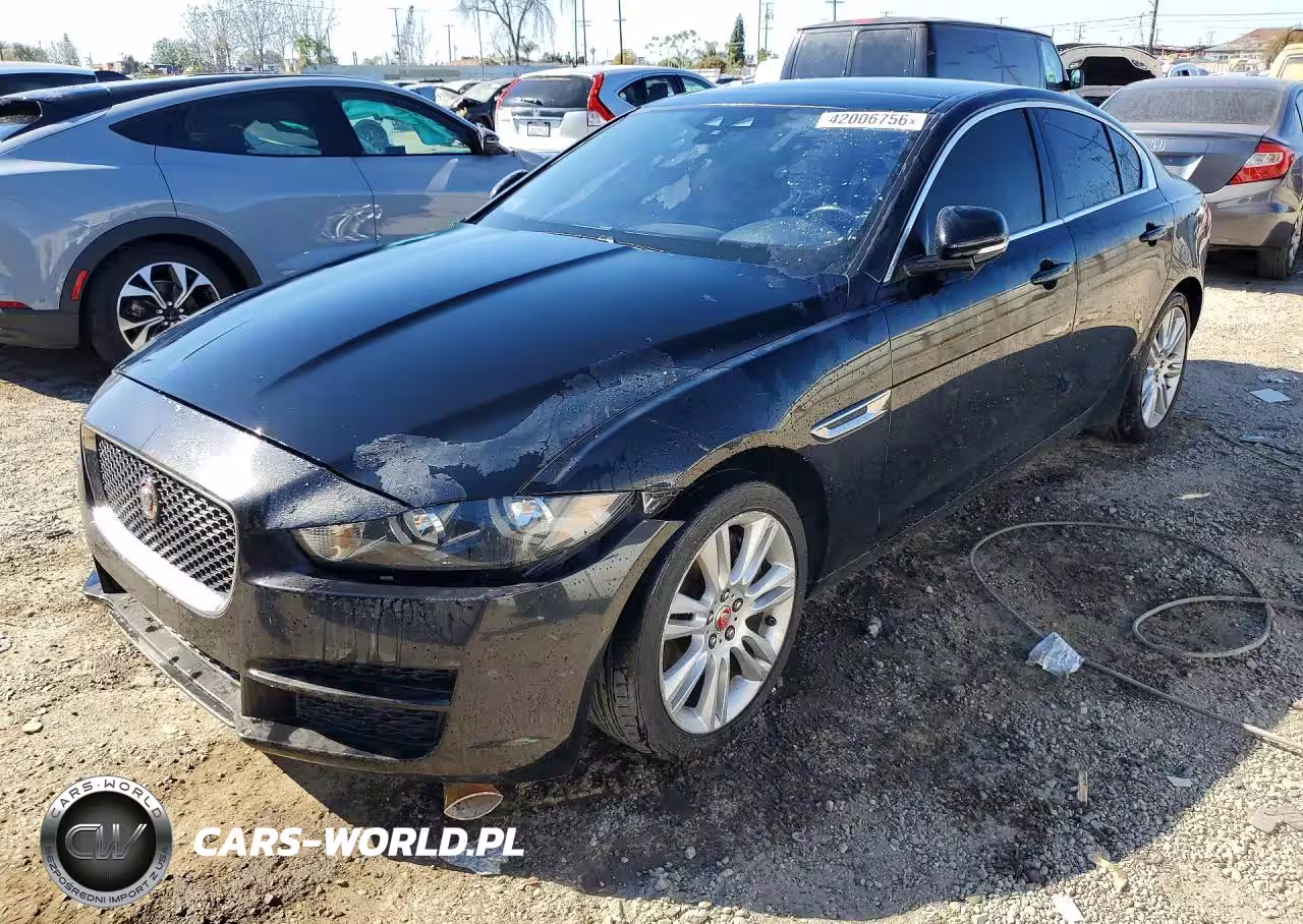 2019 Jaguar Xe Awd 4C 25T