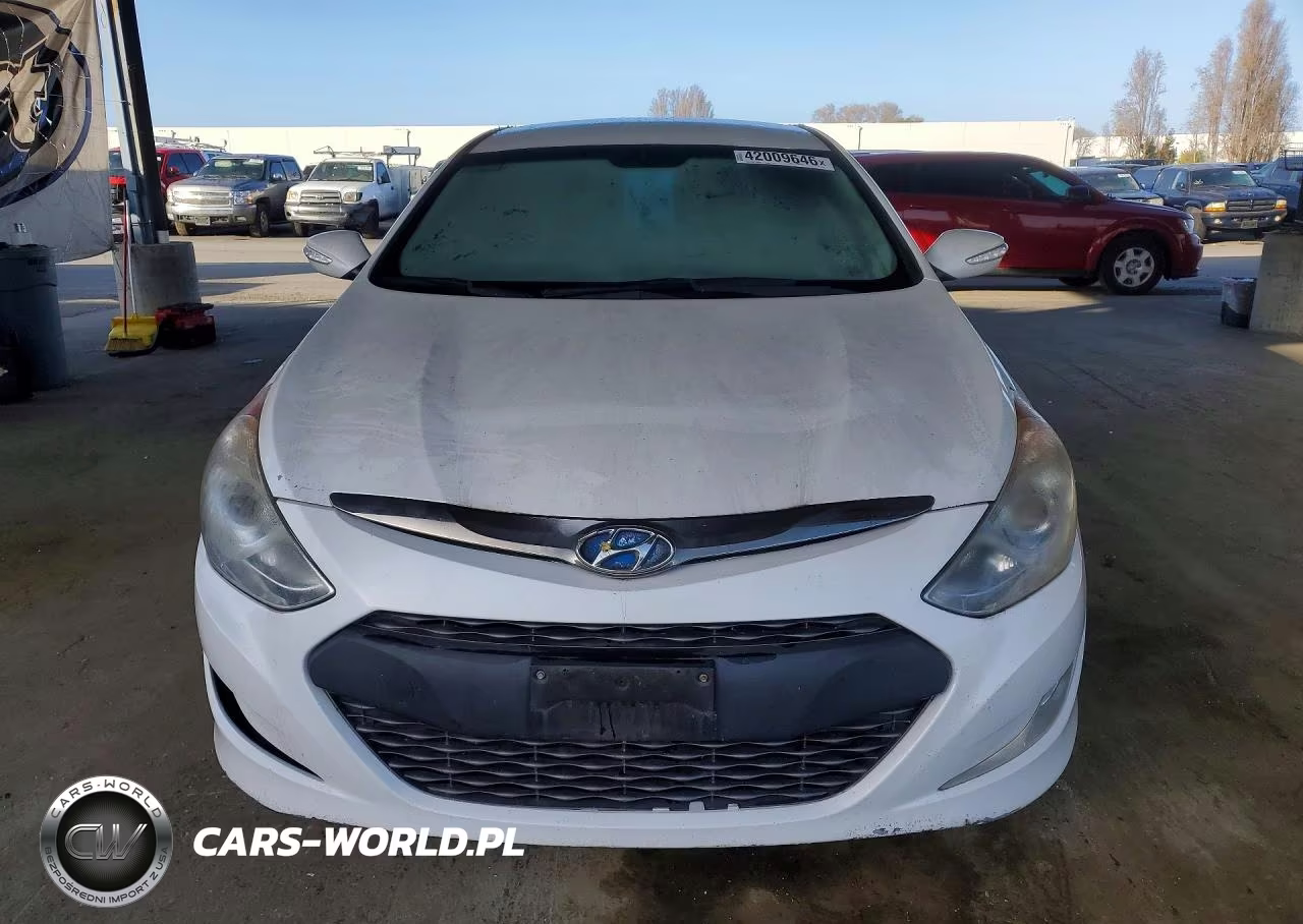 2013 Hyundai Sonata Hybrid VIN:KMHEC4A40DA069062 - 5