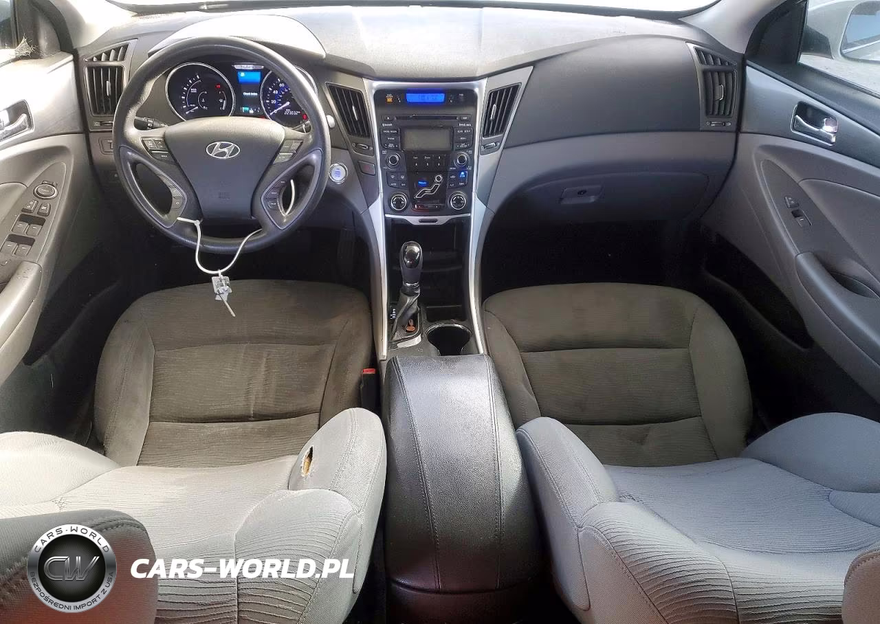 2013 Hyundai Sonata Hybrid VIN:KMHEC4A40DA069062 - 8