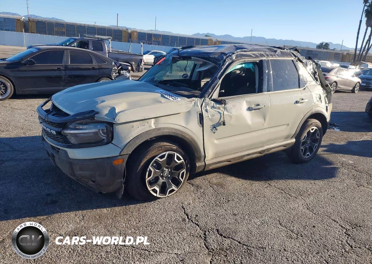 2025 Ford Bronco Sport Outer Banks VIN:3FMCR9CN8SRE97182 - 1