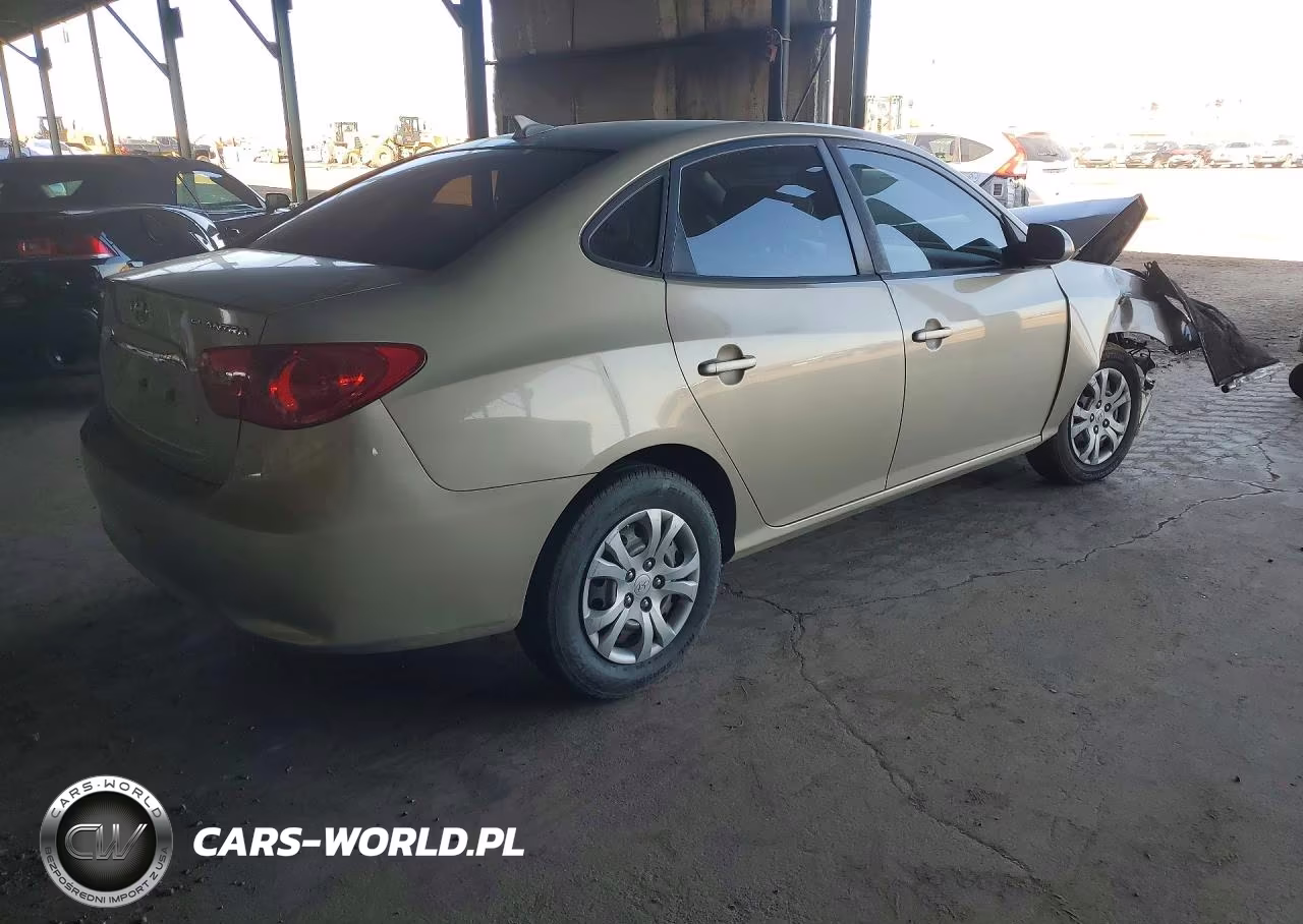 2010 Hyundai Elantra Gls VIN:KMHDU4AD0AU070103 - 3