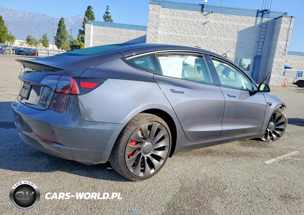 2023 Tesla Model 3 VIN:5YJ3E1EC9PF714244 - 3