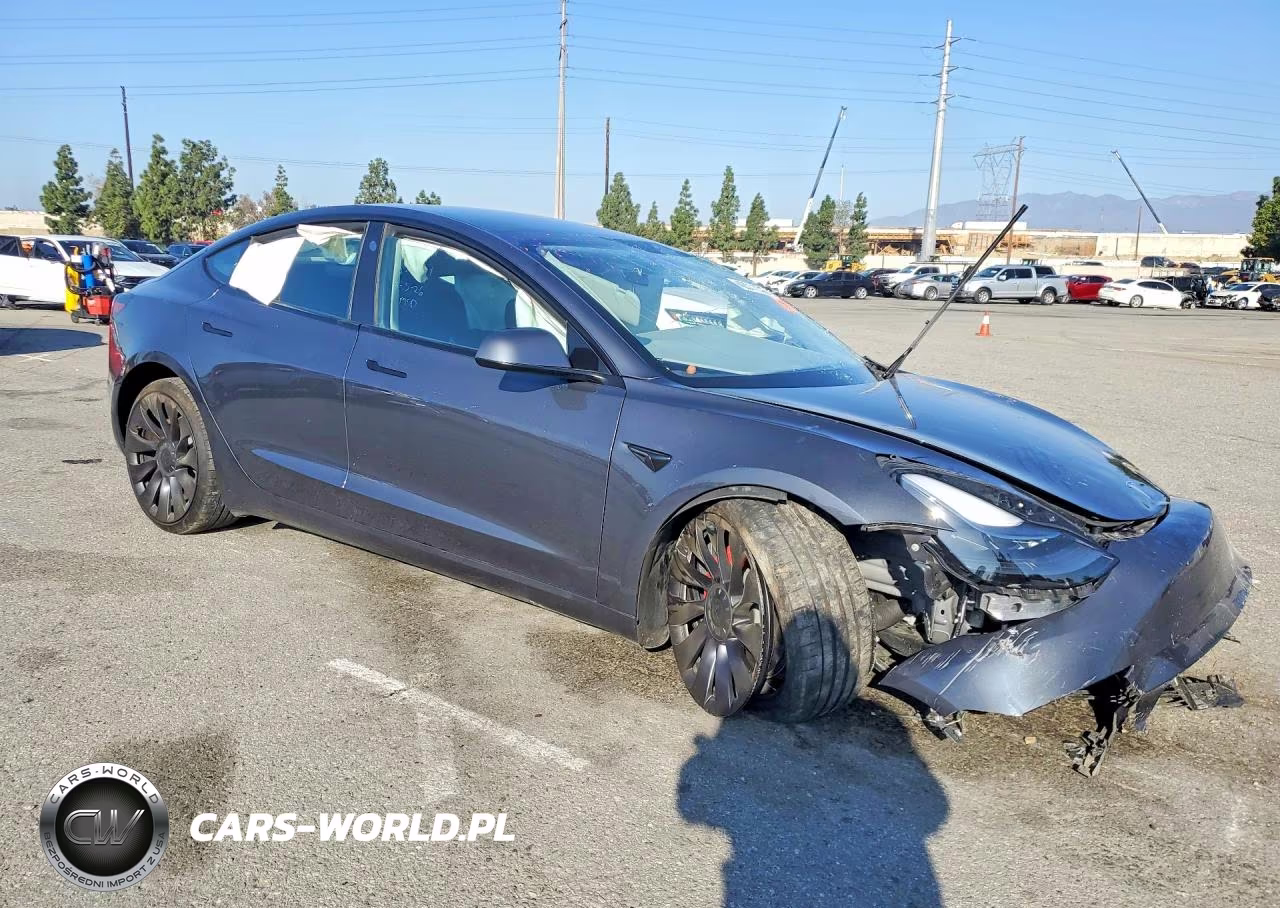 2023 Tesla Model 3 VIN:5YJ3E1EC9PF714244 - 4