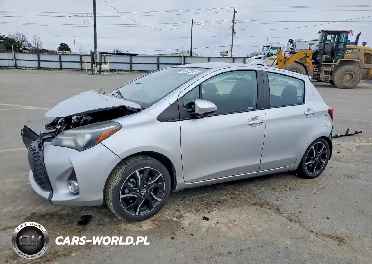 2016 Toyota Yaris 5-Door Se
