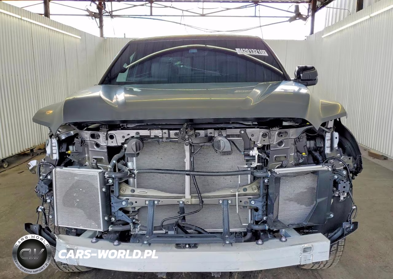 2025 Toyota Tundra Limited VIN:5TFWA5DB3SX309648 - 5