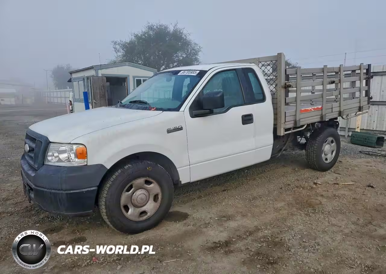 2006 Ford F150 Flatbed Truck