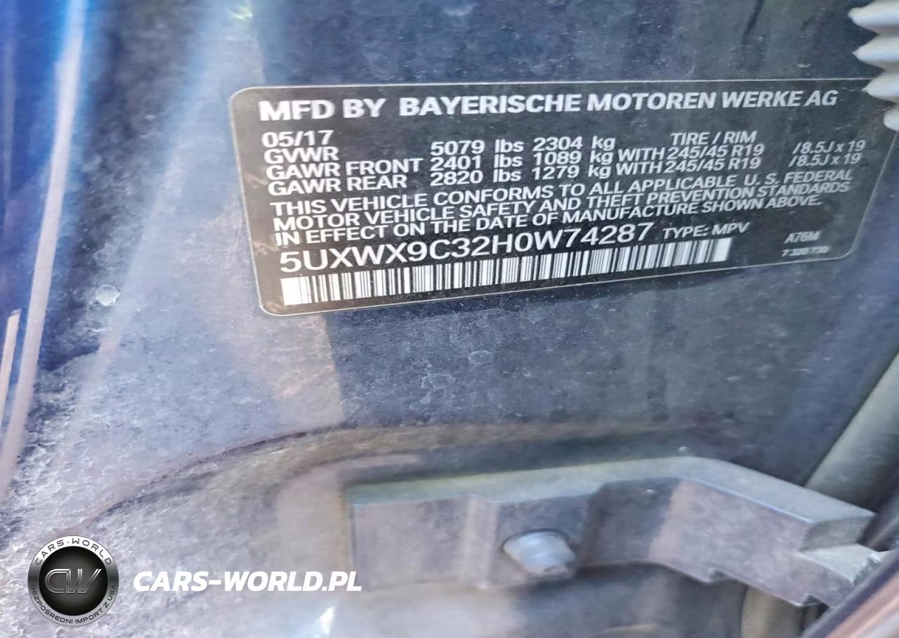 2017 BMW X3 xDrive28I VIN:5UXWX9C32H0W74287 - 12