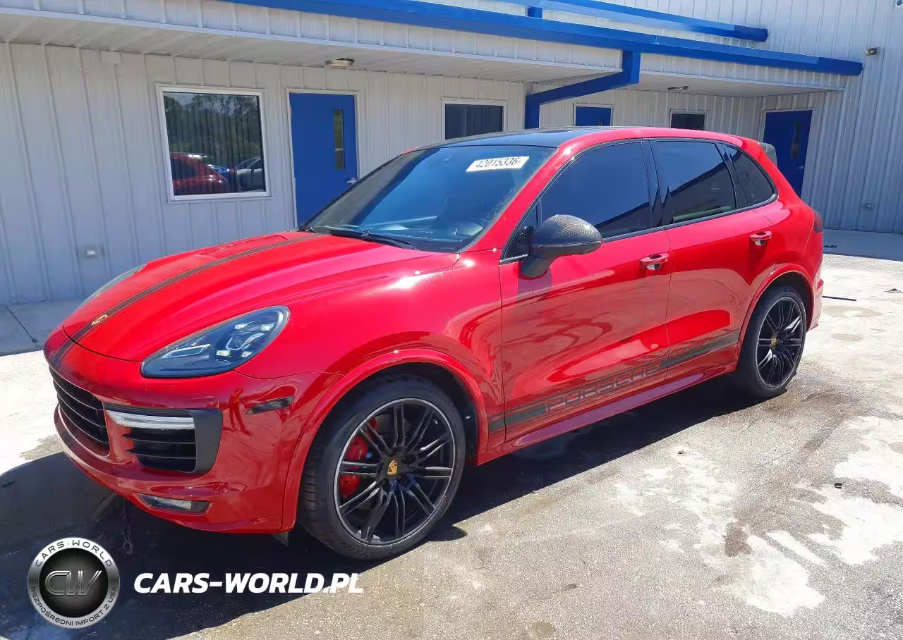 2016 Porsche Cayenne Gts