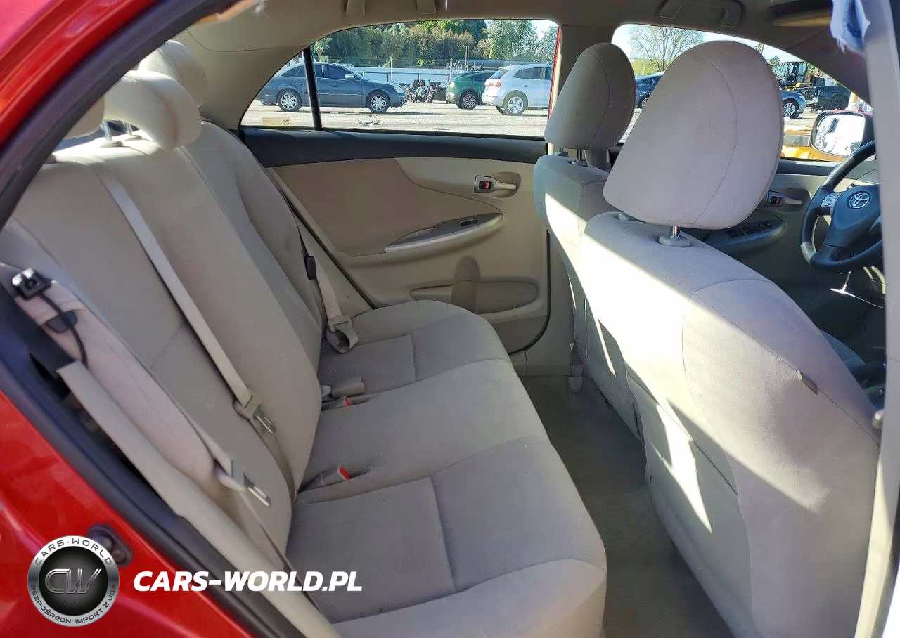 2013 Toyota Corolla Le VIN:JTDBU4EE2DJ114557 - 10