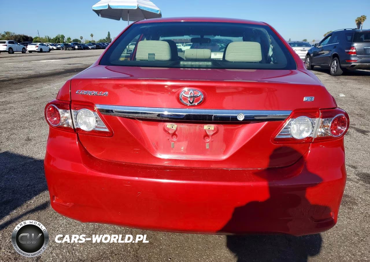 2013 Toyota Corolla Le VIN:JTDBU4EE2DJ114557 - 6