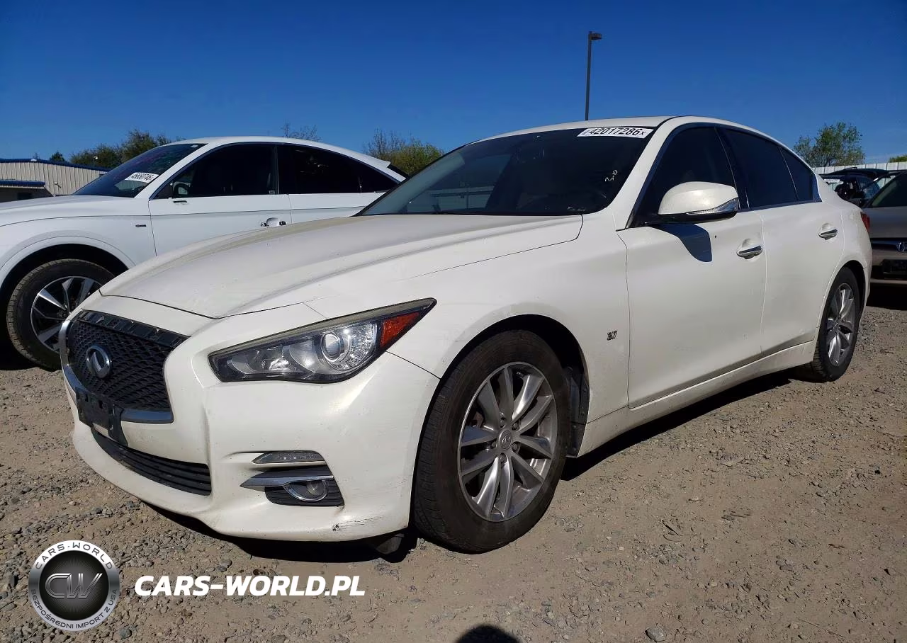 2015 Infiniti Q50 Premium