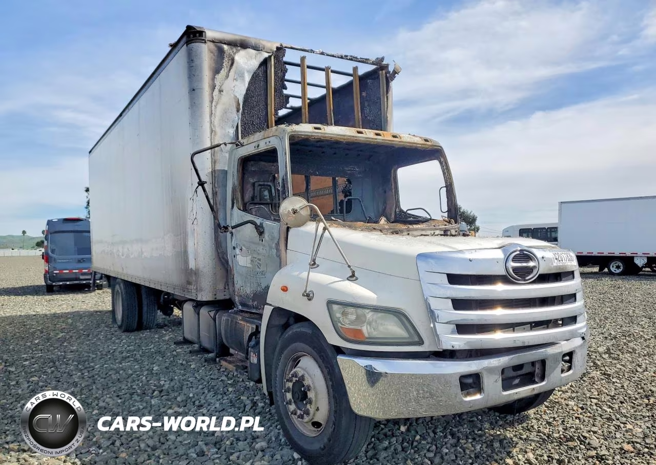 2013 Hino 338 Box Truck VIN:5PVNV8JV1D4S53603 - 4