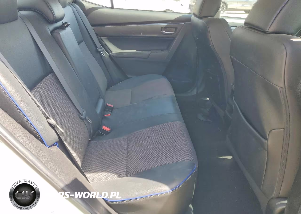 2018 Toyota Corolla Se VIN:5YFBURHE3JP798955 - 10