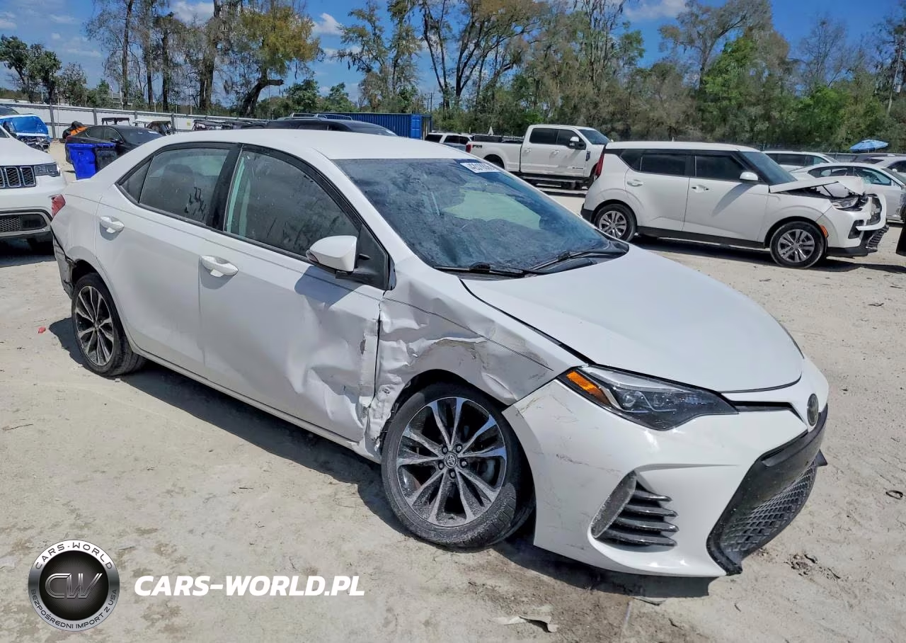 2018 Toyota Corolla Se VIN:5YFBURHE3JP798955 - 4