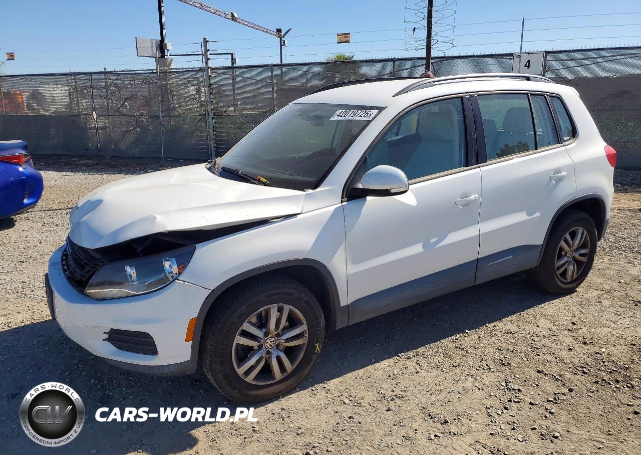 2016 Volkswagen Tiguan S