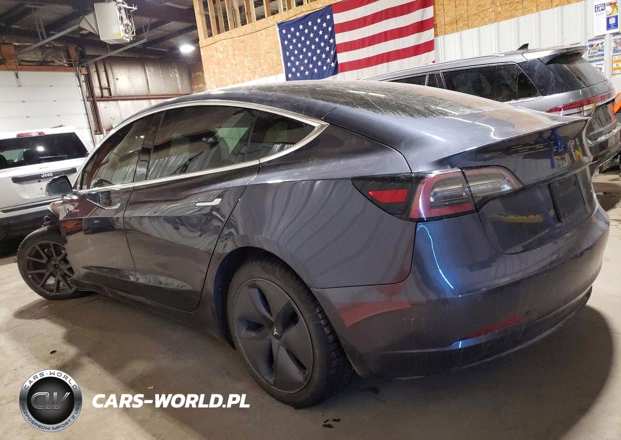 2019 Tesla Model 3 VIN:5YJ3E1EB2KF495692 - 2
