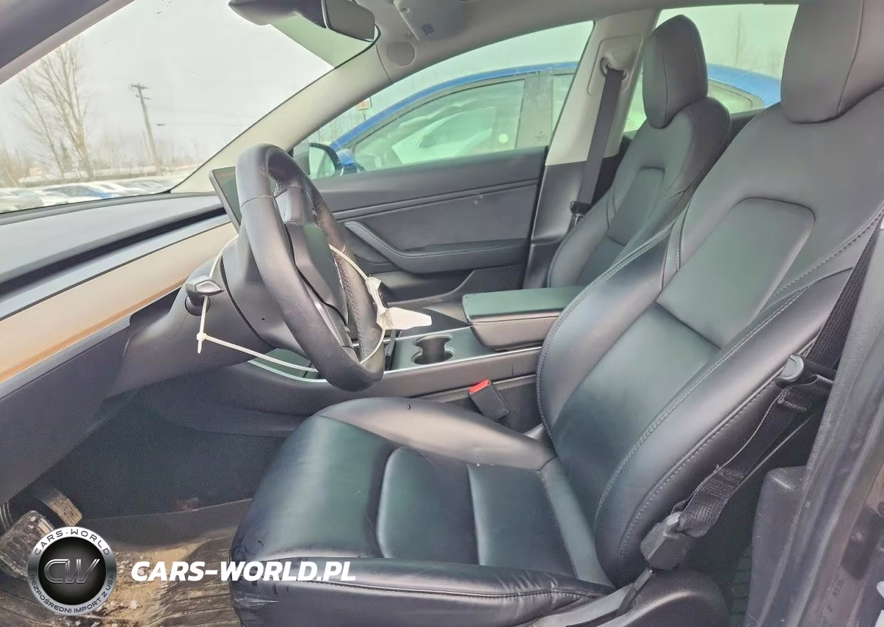 2019 Tesla Model 3 VIN:5YJ3E1EB2KF495692 - 7