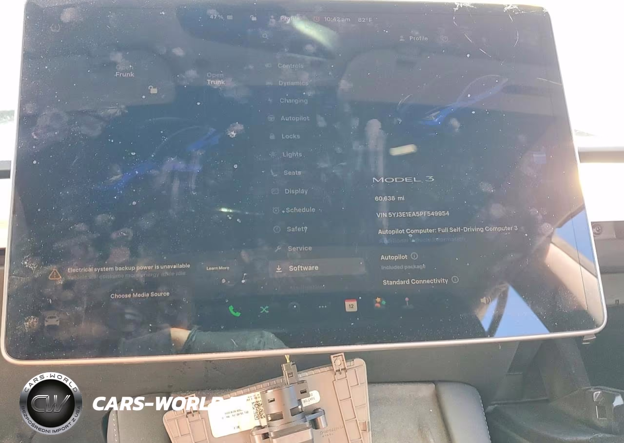 2023 Tesla Model 3 VIN:5YJ3E1EA5PF549954 - 9