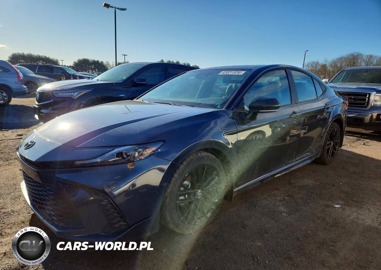2025 Toyota Camry Se – zdjęcie 1 z 12