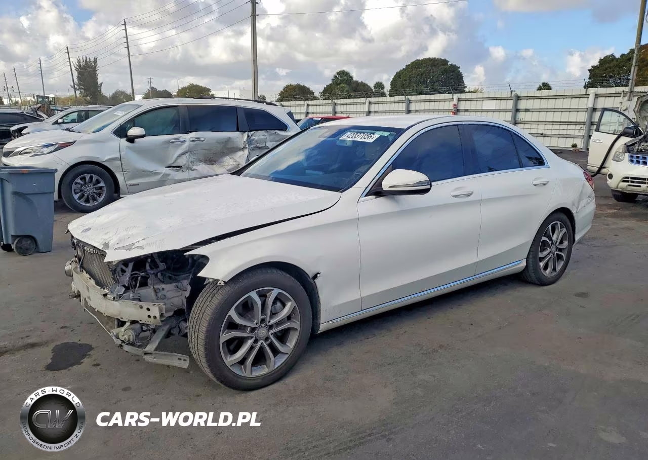 2016 Mercedes-Benz C 300