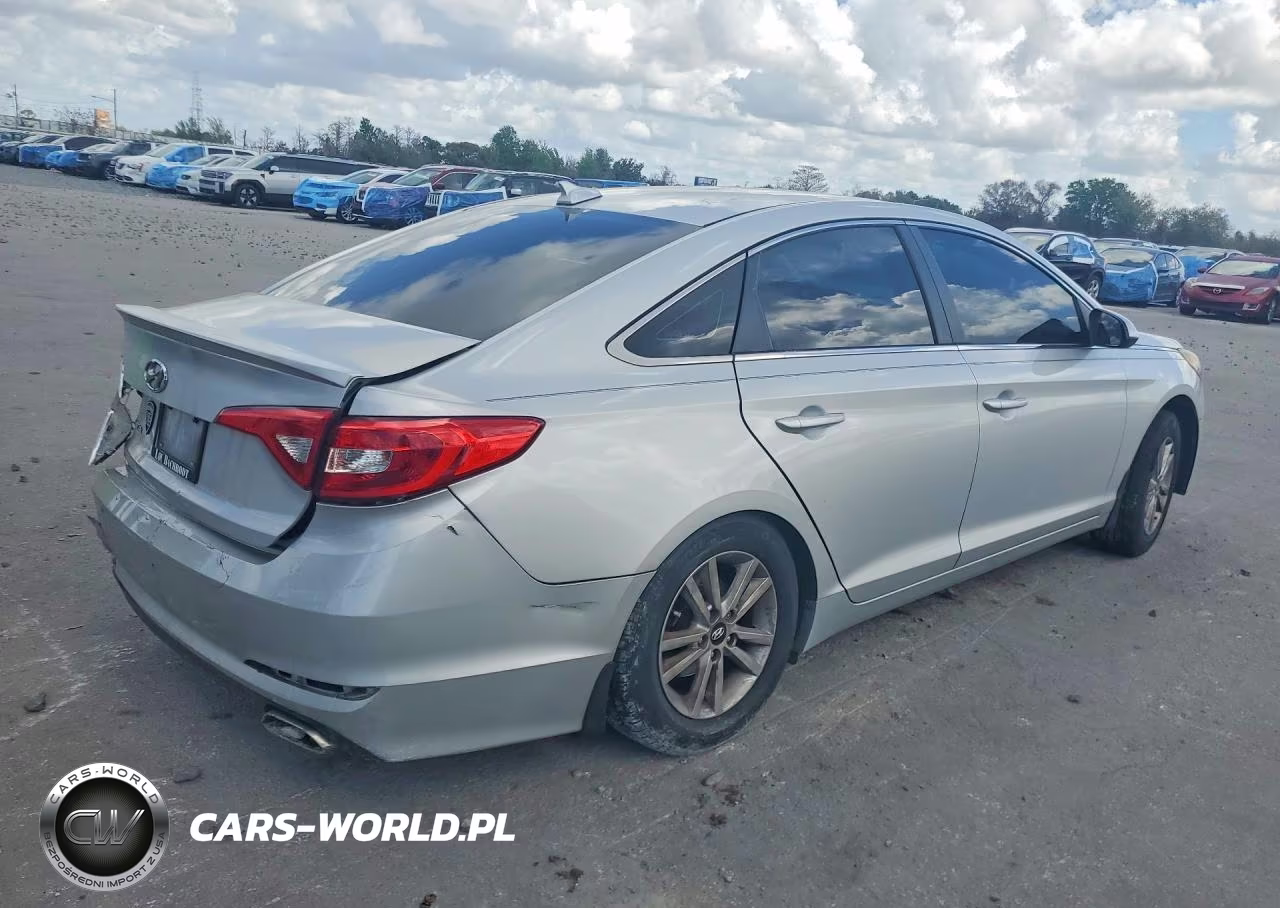 2016 Hyundai Sonata Se VIN:5NPE24AF1GH301500 - 3
