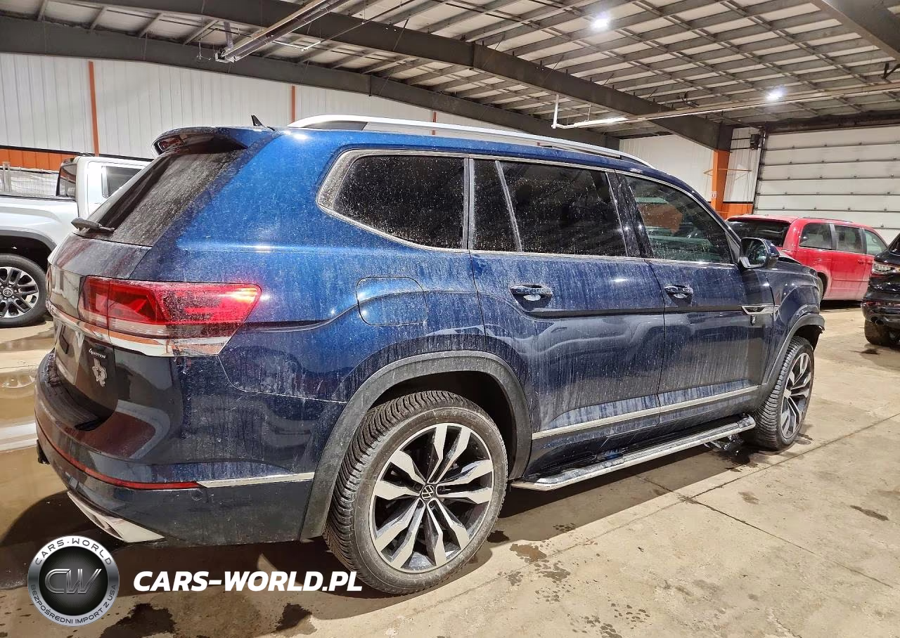 2023 Volkswagen Atlas Sel Premium R-Line VIN:1V2FR2CA2PC519607 - 3