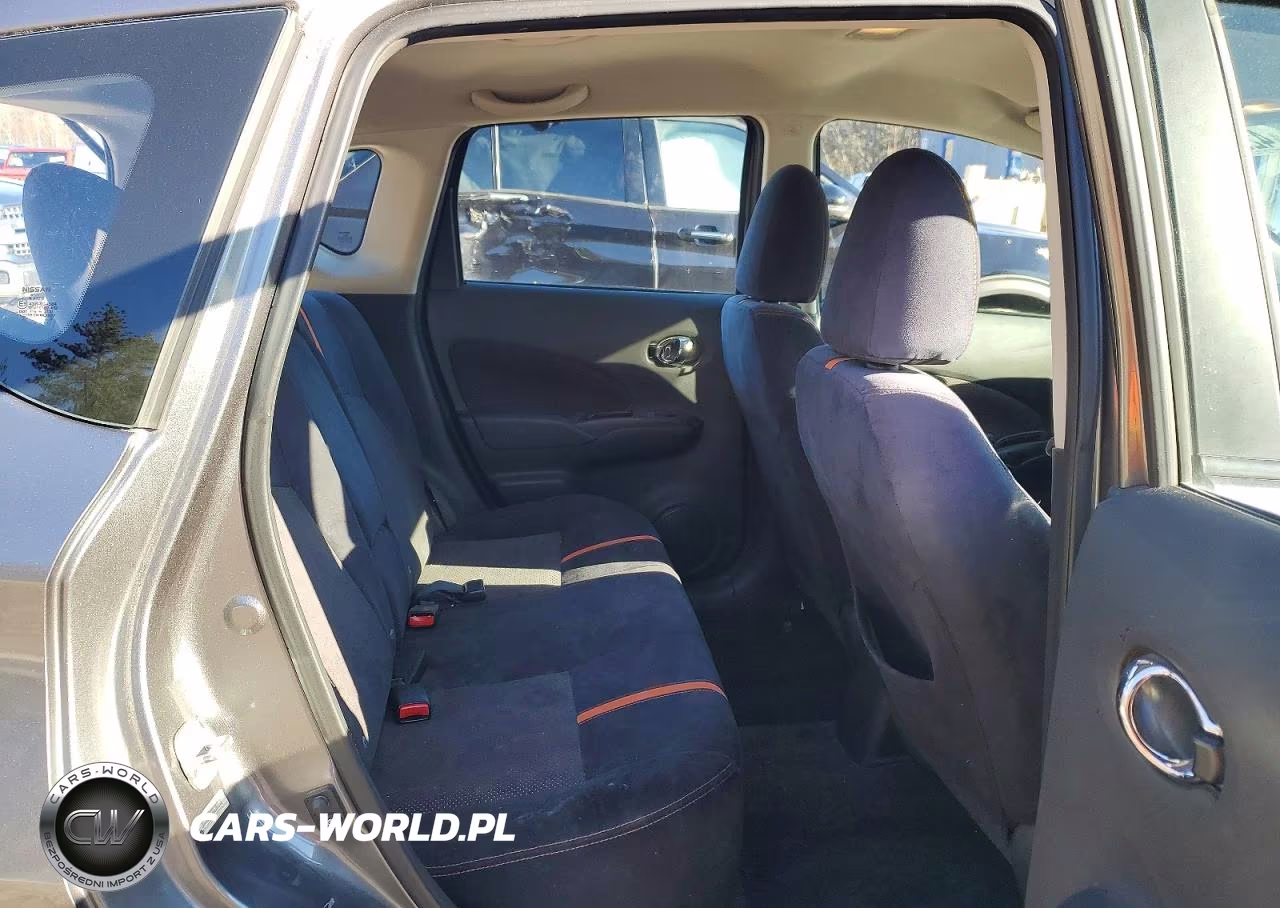 2016 Nissan Versa Note Sr VIN:3N1CE2CP2GL367663 - 11