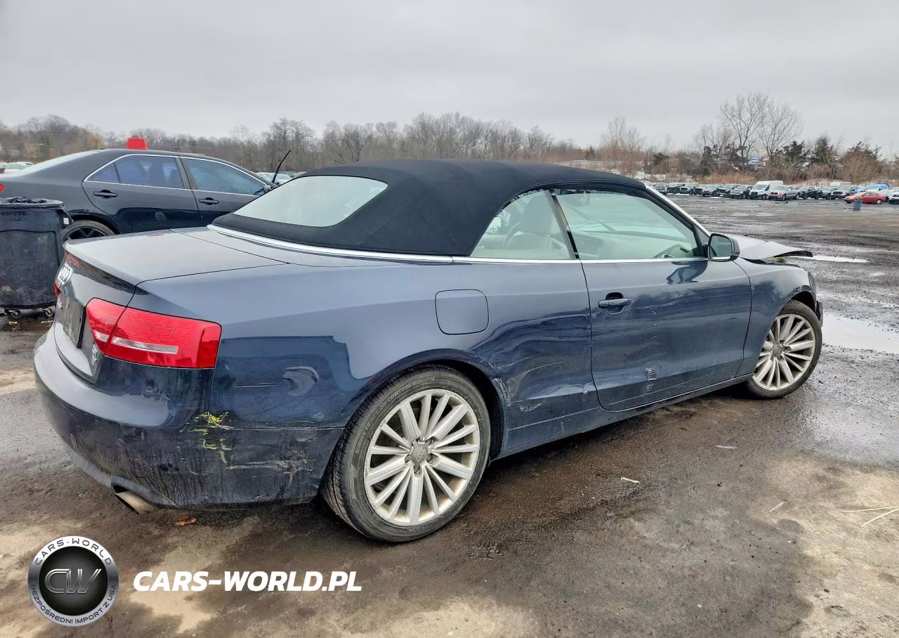 2012 Audi A5 Premium Plus VIN:WAULFAFH8CN004459 - 3