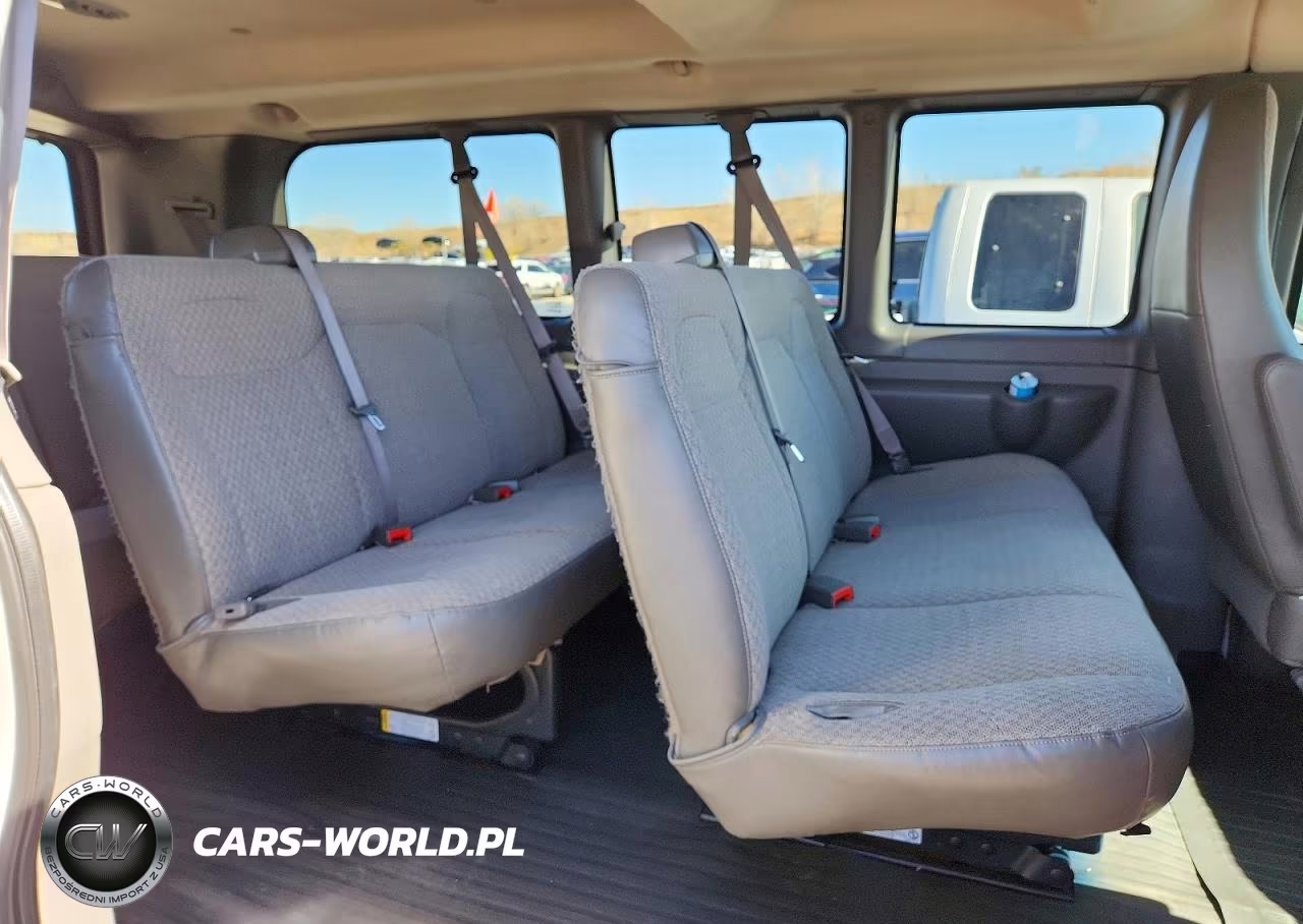 2014 Chevrolet Express G3500 Ls VIN:1GAZGXFG3E1210246 - 11