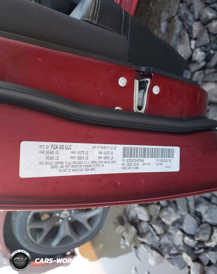 2019 Dodge Charger R VIN:2C3CDXCT2KH575848 - 12