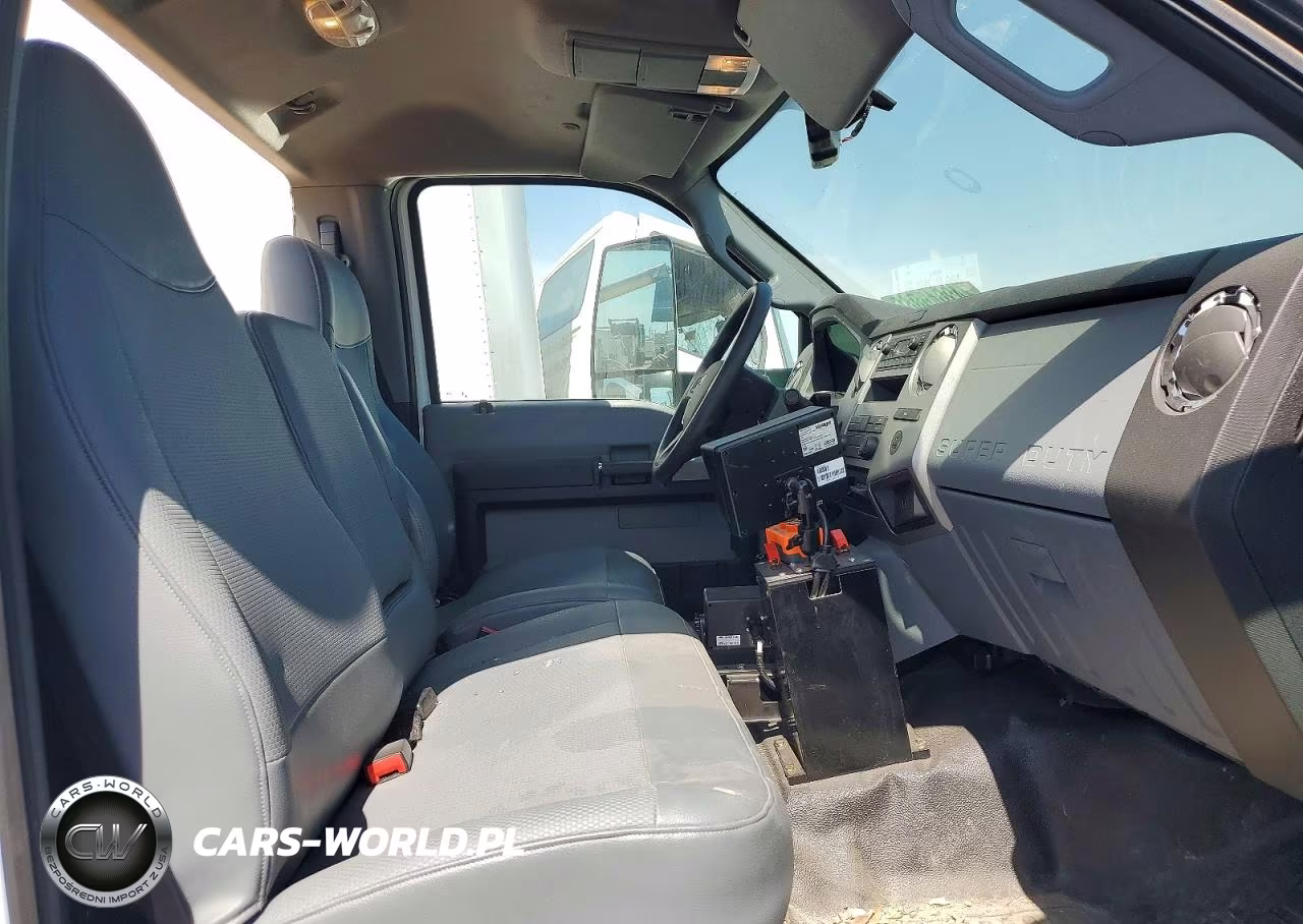 2025 Ford F750 Super Duty Flatbed Truck VIN:1FDNF7AN2SDF07481 - 10