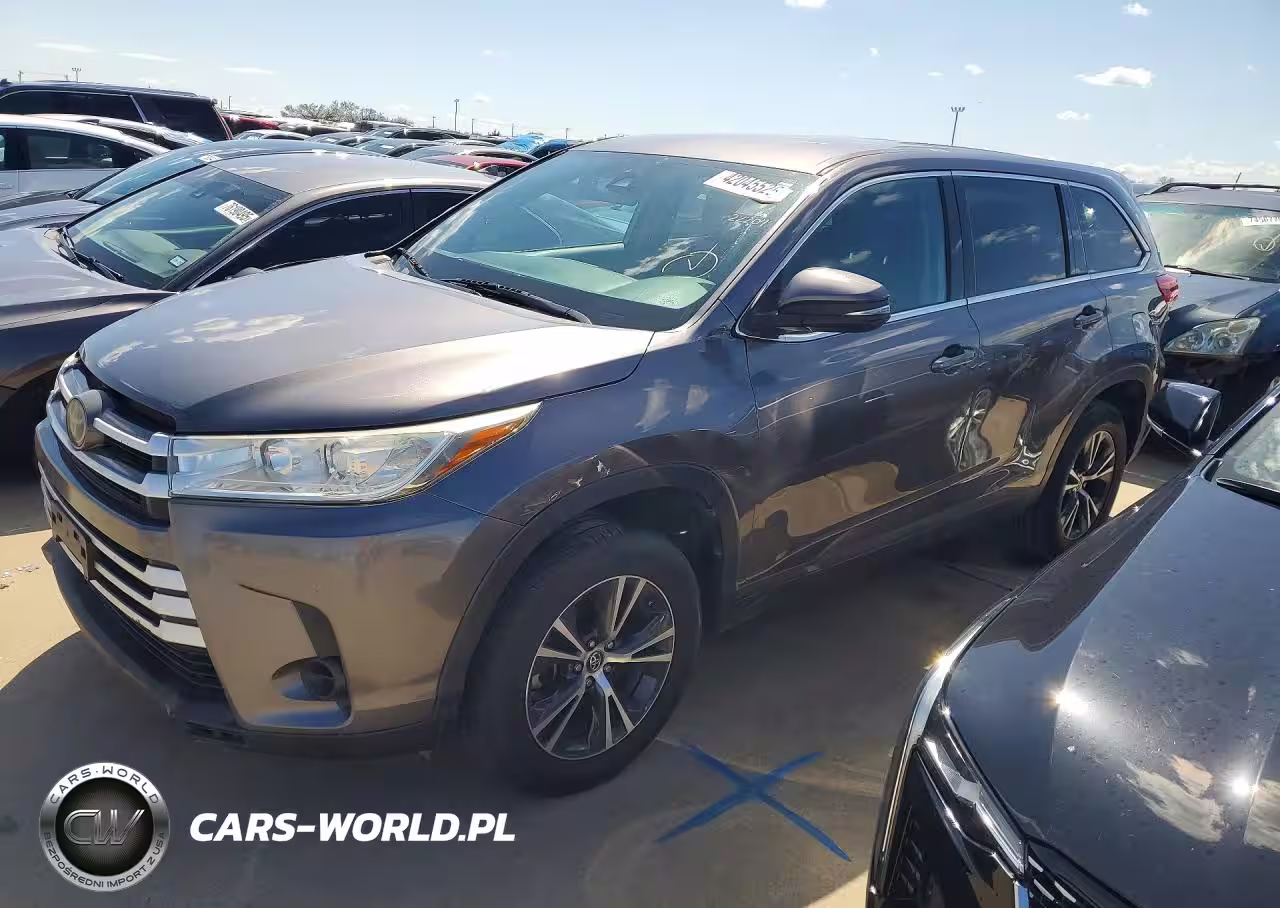 2019 Toyota Highlander Le