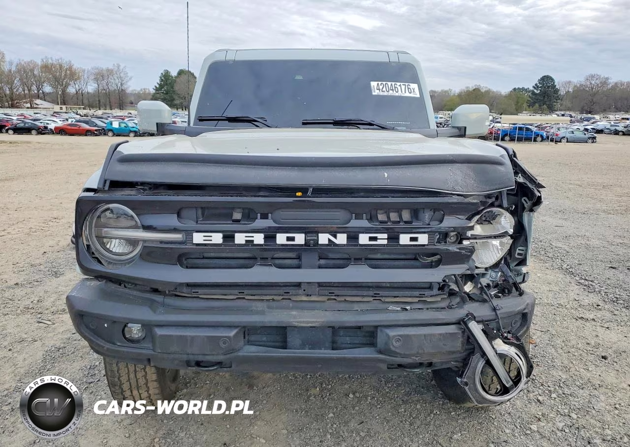 2024 Ford Bronco Outer Banks VIN:1FMEE8BP8RLA33402 - 5
