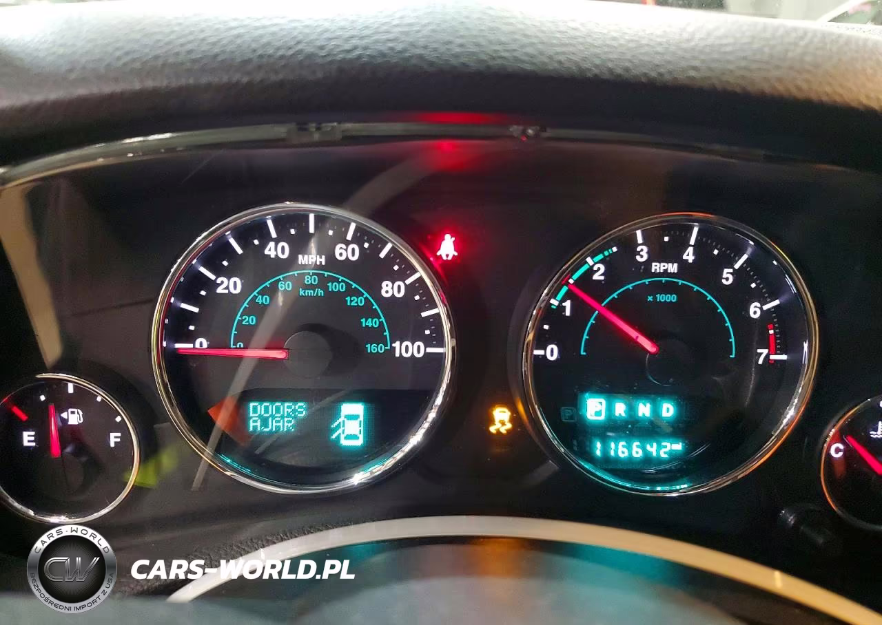 2015 Jeep Wrangler Unlimited Sport VIN:1C4BJWDG6FL767648 - 9