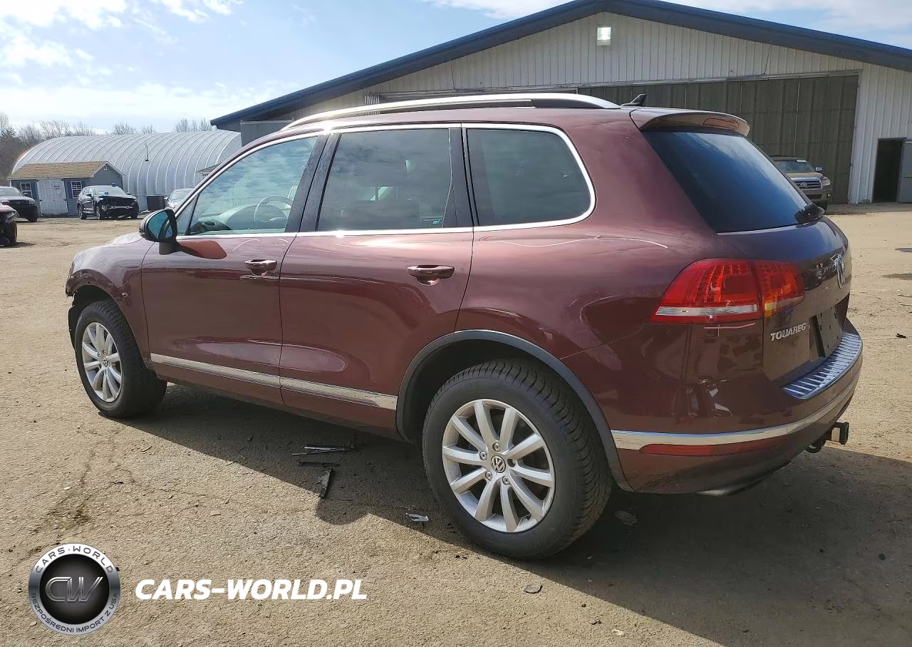 2017 Volkswagen Touareg Executive VIN:WVGGF7BP0HD006204 - 2