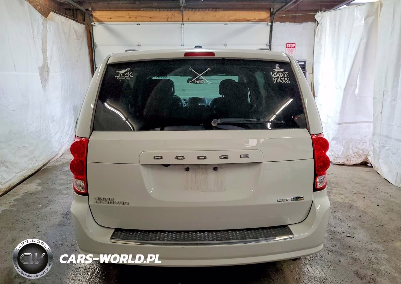 2019 Dodge Grand Caravan Sxt VIN:2C4RDGCG8KR659174 - 6