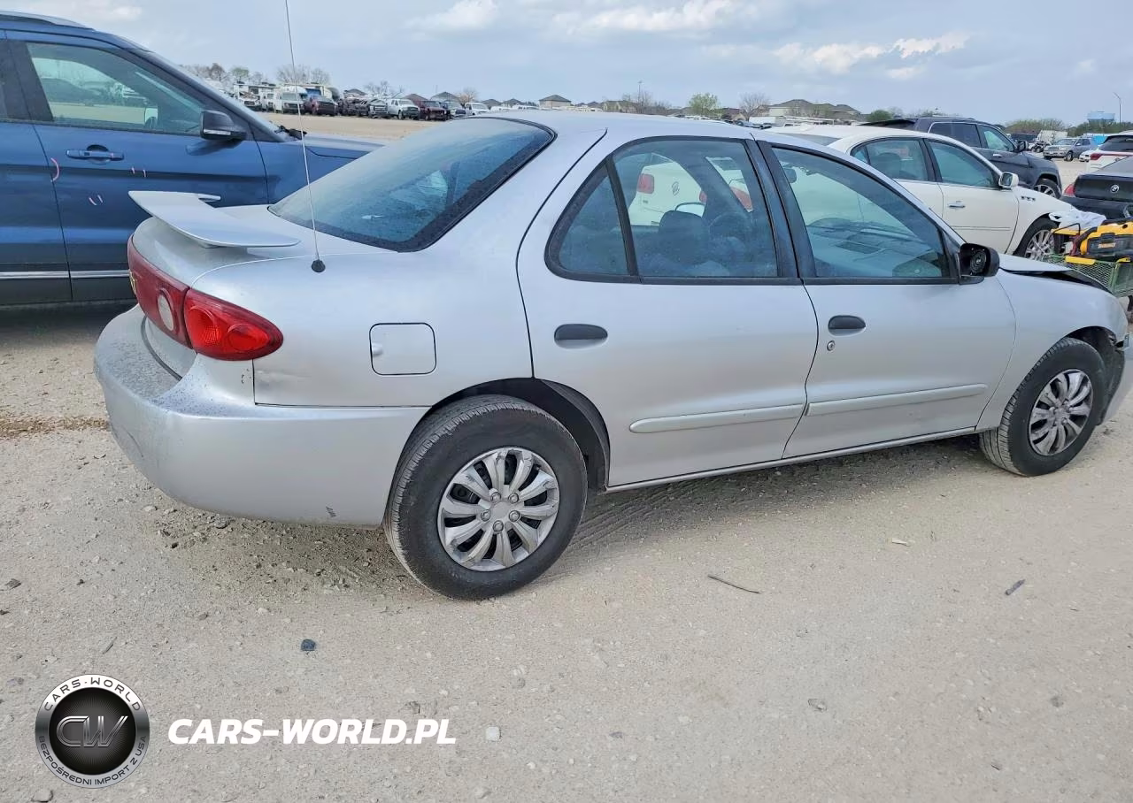2004 Chevrolet Cavalier VIN:1G1JC52F547103558 - 3