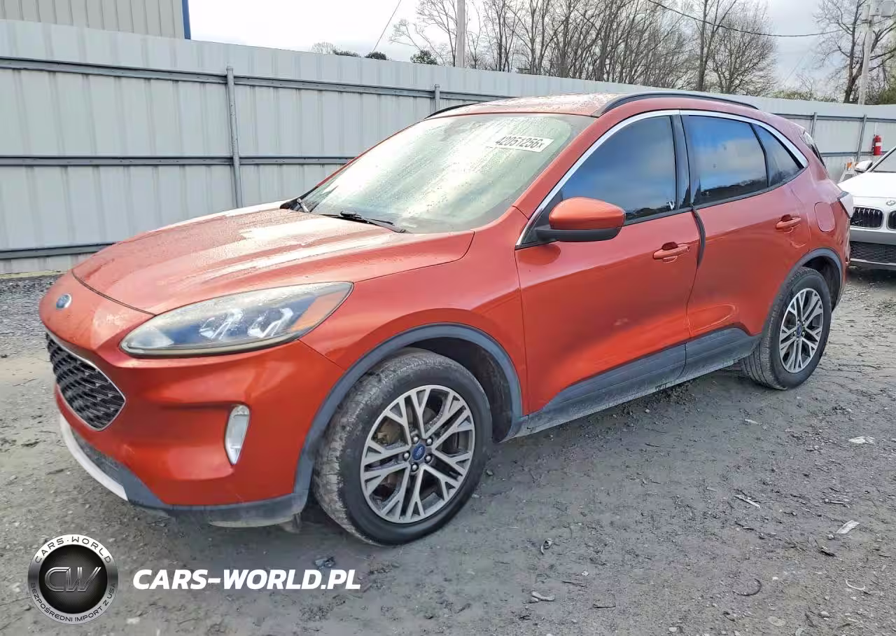 2020 Ford Escape Sel