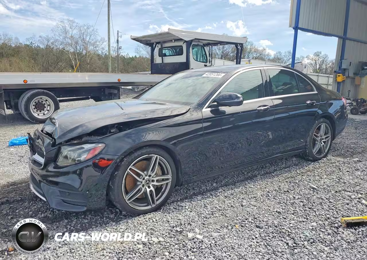 2019 Mercedes-Benz E 300