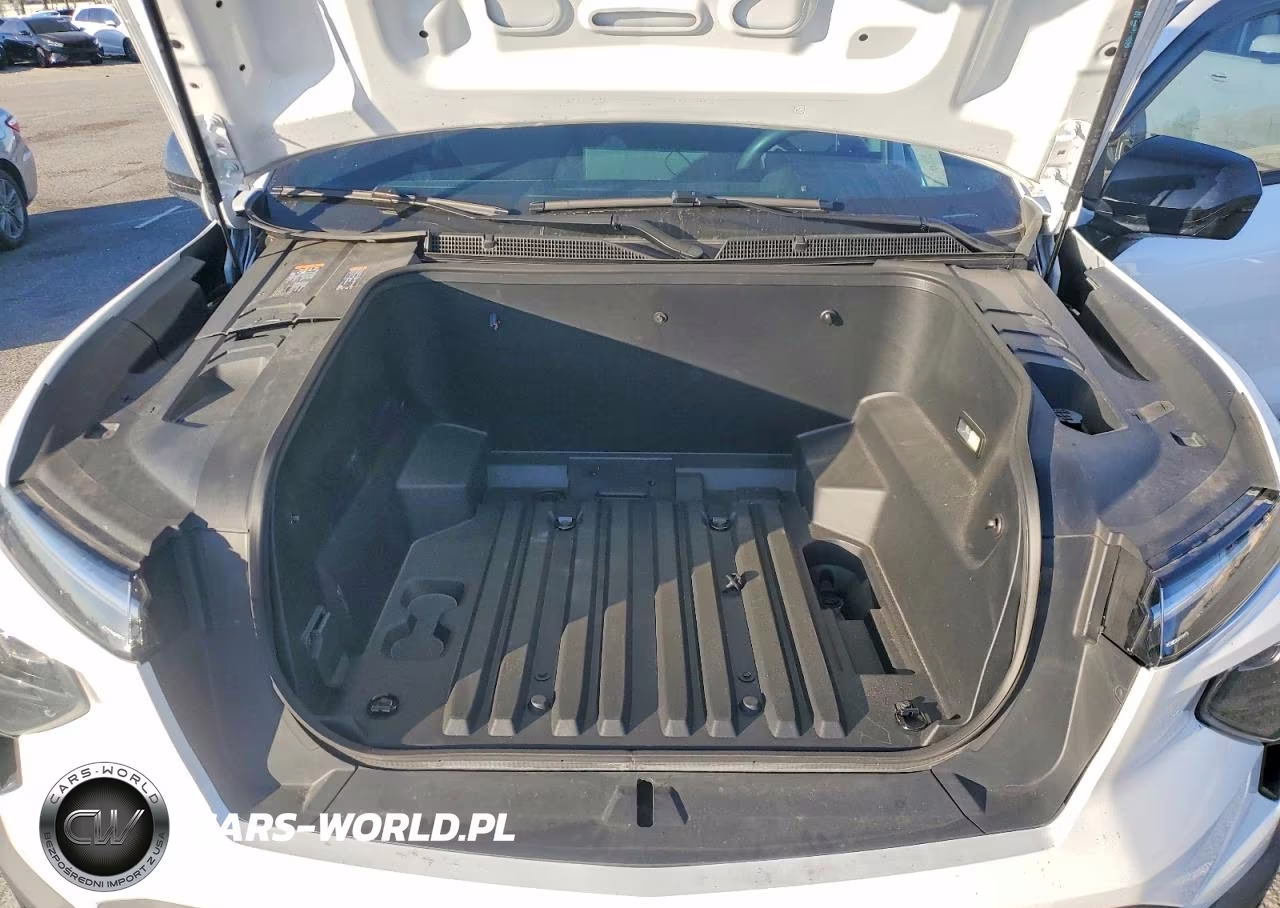 2024 Chevrolet Silverado VIN:1GC10UED0RU202267 - 11