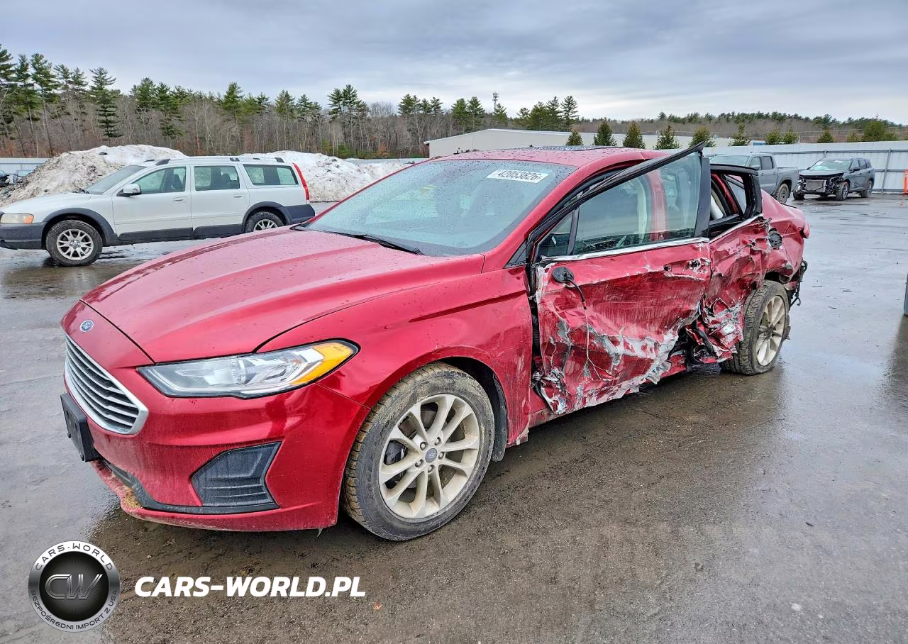 2020 Ford Fusion Se