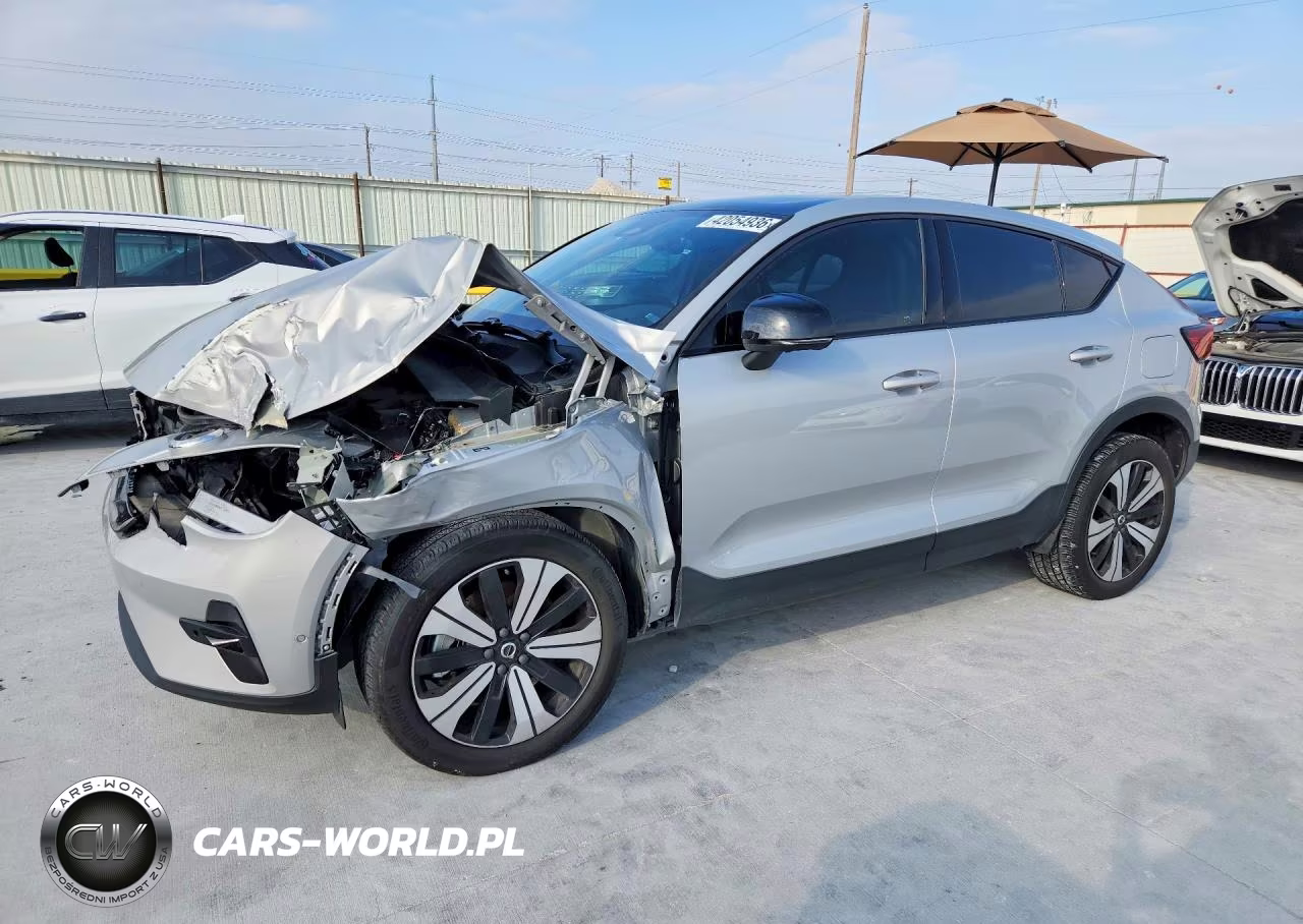 2023 Volvo C40 Recharge Plus