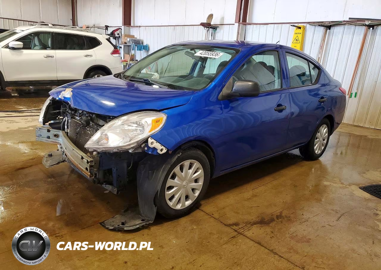 2012 Nissan Versa 1.6 S