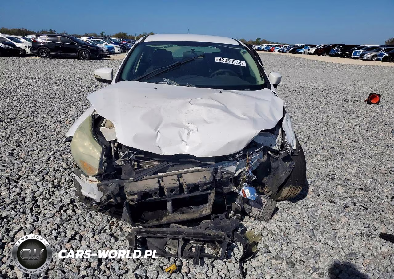 2014 Ford Focus Se VIN:1FADP3F29EL392740 - 5