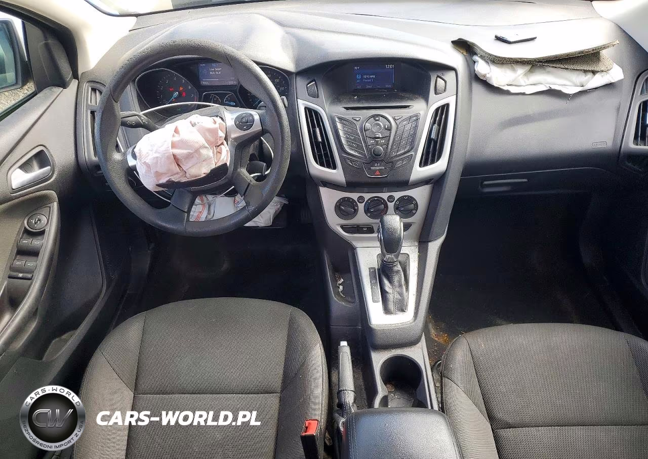 2014 Ford Focus Se VIN:1FADP3F29EL392740 - 8