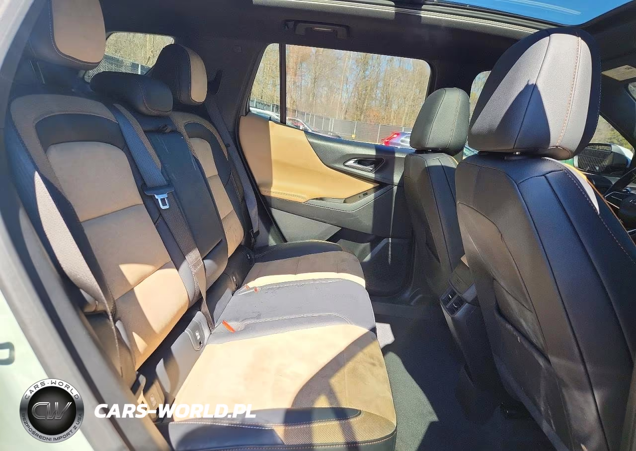 2025 Chevrolet Equinox Activ VIN:3GNAXSEG1SL122932 - 11