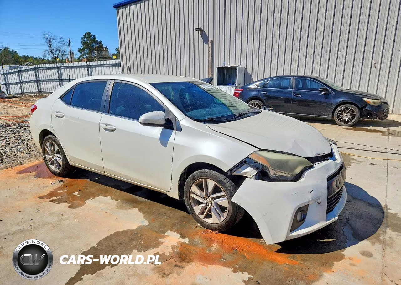 2015 Toyota Corolla Le Eco Plus VIN:5YFBPRHE1FP283371 - 4